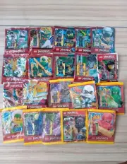 Lot of 20 Lego Ninjago minifigures