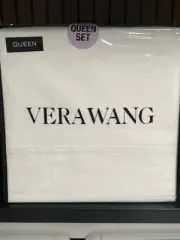 Vera Wang Luxurious Satin Weave 300 Thread Count Queen Sheet Set Solid White NWT