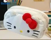 Hello Kitty White Plush Makeup Bag
