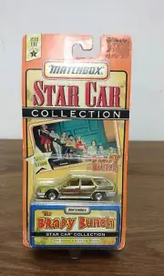 1998 Matchbox The Brady Bunch Station Wagon Star Car Collection