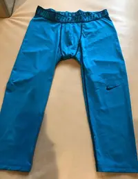 在飛比找Yahoo!奇摩拍賣優惠-[品味人生2]保證全新正品 NIKE PRO COMBAT 