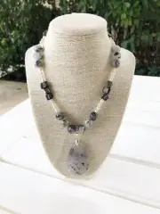 NWT Genuine Agate, Pearl & Abalone Beaded Necklace Gray White Black