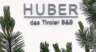 Gastehaus Huber - Das Tiroler B&B