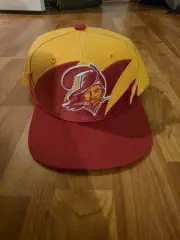Tampa Bay Buccaneers Hat! Mitchell And Ness Snapback! NWOT