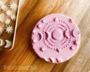 Moon Magic Mythical Planets Stars Crystal - Embosser Stamp for cookies, Cake