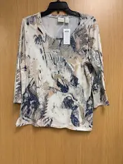 NWT zenergy by Chico's size 1 gita coverstitch multi tee 3/4