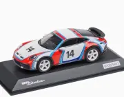 1:43 SPARK 2023 PORSCHE 911 992 Dakar #14 Martini rallye design LIM. DEALER ED.