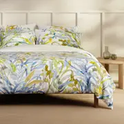 Sheridan Eves Quilt Cover Set in White Size: Super King Cotton
