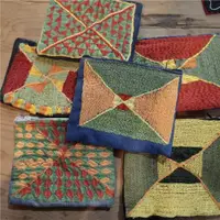 在飛比找ETMall東森購物網優惠-北非埃及旅行集市古堡帶回彩色幾何菱形手工刺繡包零錢包手拿包