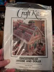 Gingerbread House Better Homes & Gardens Craft Kit. Box 37