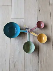 Set Of 4 Measuring Cups Nesting Round Spoons. Vibrant Enameled Stainless Steel.