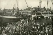 Departure of the Victorian Contingent circa 1914 WWI crowds in the- Old Photo