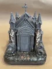 Bradford Exchange "The Haunted Crypt" Illuminated Motion-Activated Sculpture NEW