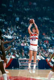 Dave Corzine of the Washington Bullets Basketball 1980 Photo