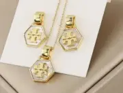 Tory Burch Natural Shell Shining Gold Plated Jewelry Set Earring+necklace