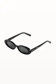 [PUP92] The Carter - Black black