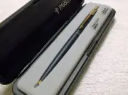 PARKER CLASSIC MATTE NAVY BLUE & GOLD BALLPOINT PEN / NEW IN BOX / MADE IN USA
