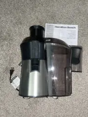 Hamilton Beach Easy Clean Juice Extractor NEW Never Used, 800 Watts, Model 67735