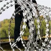 Razor Wire Barbed Wire Stainless Steel Razor Wire, Roll Razor Ribbon Isolation Fence, Protection Against Theft and Climbing