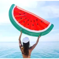 在飛比找蝦皮購物優惠-夏日海邊渡假充氣水果造型充氣玩具 漂浮床 充氣躺床 浮板（現