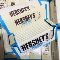 在飛比找蝦皮購物優惠-🔴夯🔴 馬來西亞🇲🇾 好時 HERSHEY’S 夾餡白巧克力