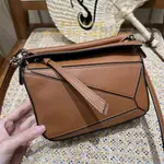 MIA二手 LOEWE 羅意威 PUZZLE 322.30.U95 迷你經典牛皮革 拼圖包 焦糖色 手提包 幾何包單肩包