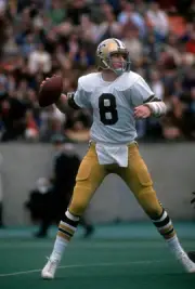Quarterback Archie Manning New Orleans Saints drops back to pass - 1974 Photo