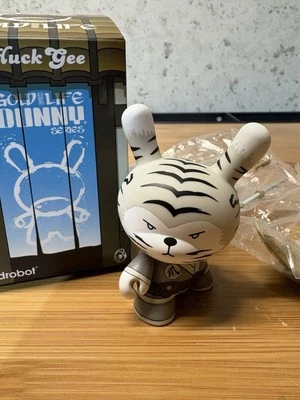 Kidrobot HUCK GEE Gold Life Dunny The Golden Claw White Tiger Cat 2/16