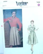 Vogue Sewing Pattern 7999 Blouse Skirt Misses Size 8