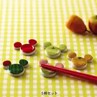 在飛比找蝦皮購物優惠-日本千趣會進口~~米奇水果造型筷架