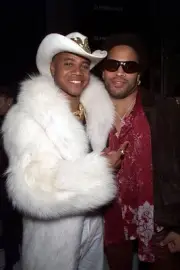 Cuba Gooding Jr & Lenny Kravitz during 2000 VH1 Vogue Fashion Awar- Old Photo