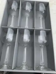 The Home Collections Wine Lead Free Crystal Set 6 Glasses 11 Oz. NIB
