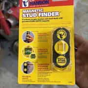 C.H. Hanson 3040 2-1/2" Magnetic Stud Finder