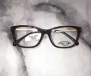 PRESCRIPTION GRADE OSCAR DE LA RENTA OPTICAL EYEGLASS FRAME CRYSTAL RED MARSALA