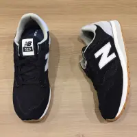 在飛比找蝦皮購物優惠-new balance U520 黑 白 復刻 隱藏版經典 