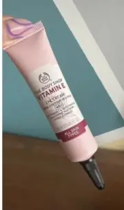 The Body Shop Vitamin E Eye Cream 15ml Enriched With Hyaluric Acid Hydrate