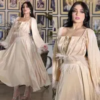 在飛比找ETMall東森購物網優惠-歐洲阿拉伯時尚服飾中東新款駝鳥毛腰帶連衣裙兩件套 dress