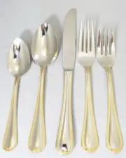 HERITAGE SILVERWARE AURA GOLD 5 Piece Place Setting NEW NEVER USED 18/8