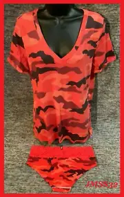 Victoria's Secret Pink Red Camo V-neck Tee Shirt + Lace Hipster Panties Set M