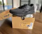Asics GT 2000 10 men black US8, EUR 41.5 (equivalent to US 9 1/2 women's sizing)