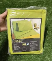 VINTAGE Sears Medley Percale TWIN Size Fitted Sheet Lime Green NEW IN BAG