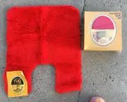 REALLY RED NWT Vintage Shag/ faux fur plush 3 Pc contour rug & Toilet cover Set