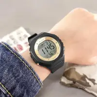 在飛比找momo購物網優惠-【JAGA 捷卡】八角型 電子運動 計時碼錶 鬧鈴 防水10