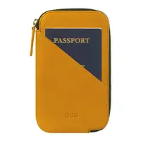 在飛比找momo購物網優惠-【Alto】真皮手機收納包 / 護照包 - 焦糖棕(手機保護