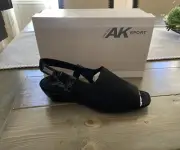 NEW Anne Klein Ak7halton Women’s Sz 8.5 8 1/2 Black Open Toe Shoe Sandal
