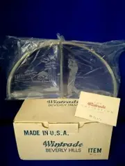 New Vintage WINTRADE Beverly Hills Acrylic Lucite Bookends Etched Golf Scene