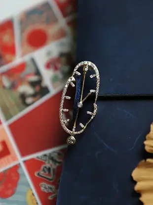 扭曲的華麗 復古韓版銅質鋯石個性表盤縷空胸針 男女情侶西裝領針