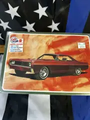 AMT AMT1098/12 66 Mercury Super Street 3-in-1 Customizing Model Kit 1/25 Scale