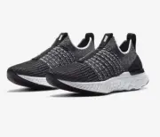Size 12 Women's NIKE W REACT PHANTOM RUN FK 2 BLACK/WHITE CJ0280 002