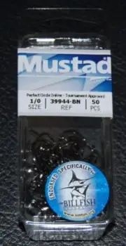 50 Mustad 39944BN-10 Classic In-Line Demon Perfect Circle Hooks Size 1/0